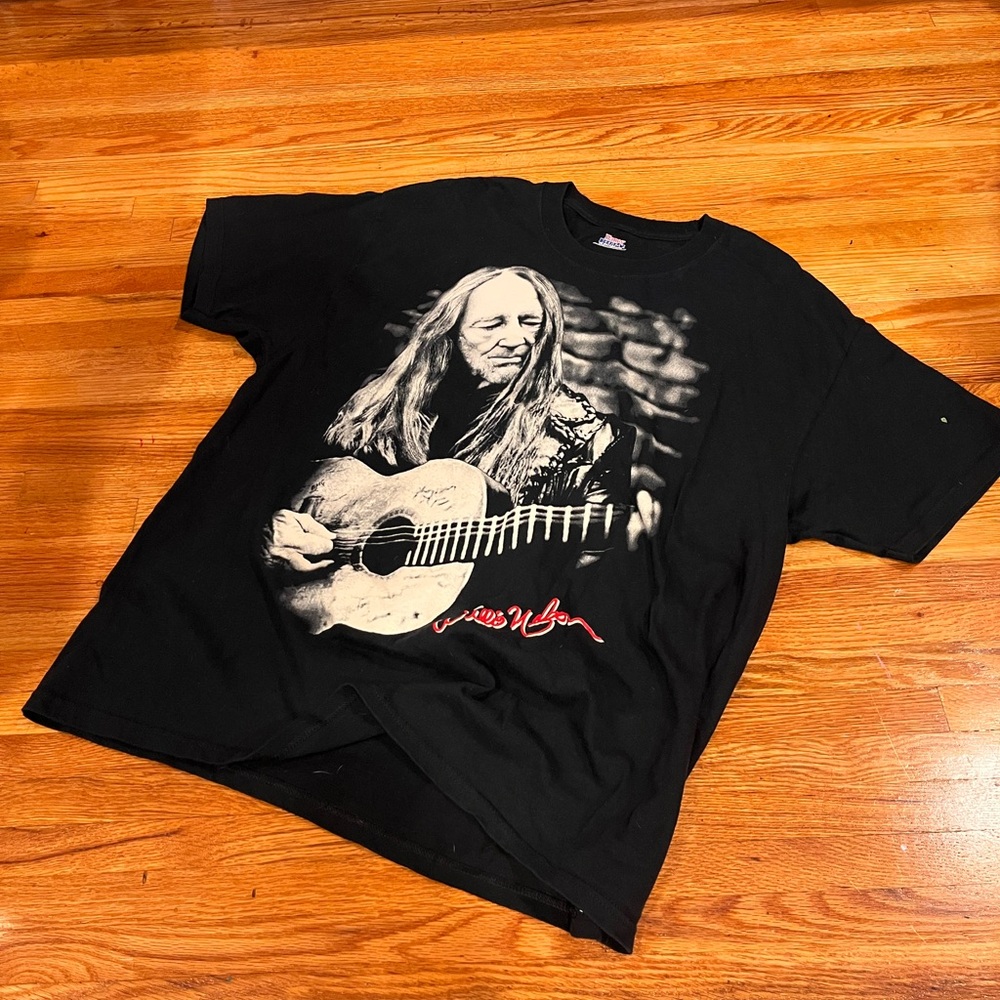 Willie Nelson Hanes Black T-Shirt with Graphic Design